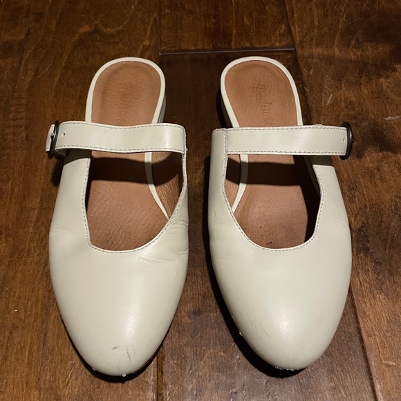 The Kinely Mary Jane Mule - Picture 5 of 8